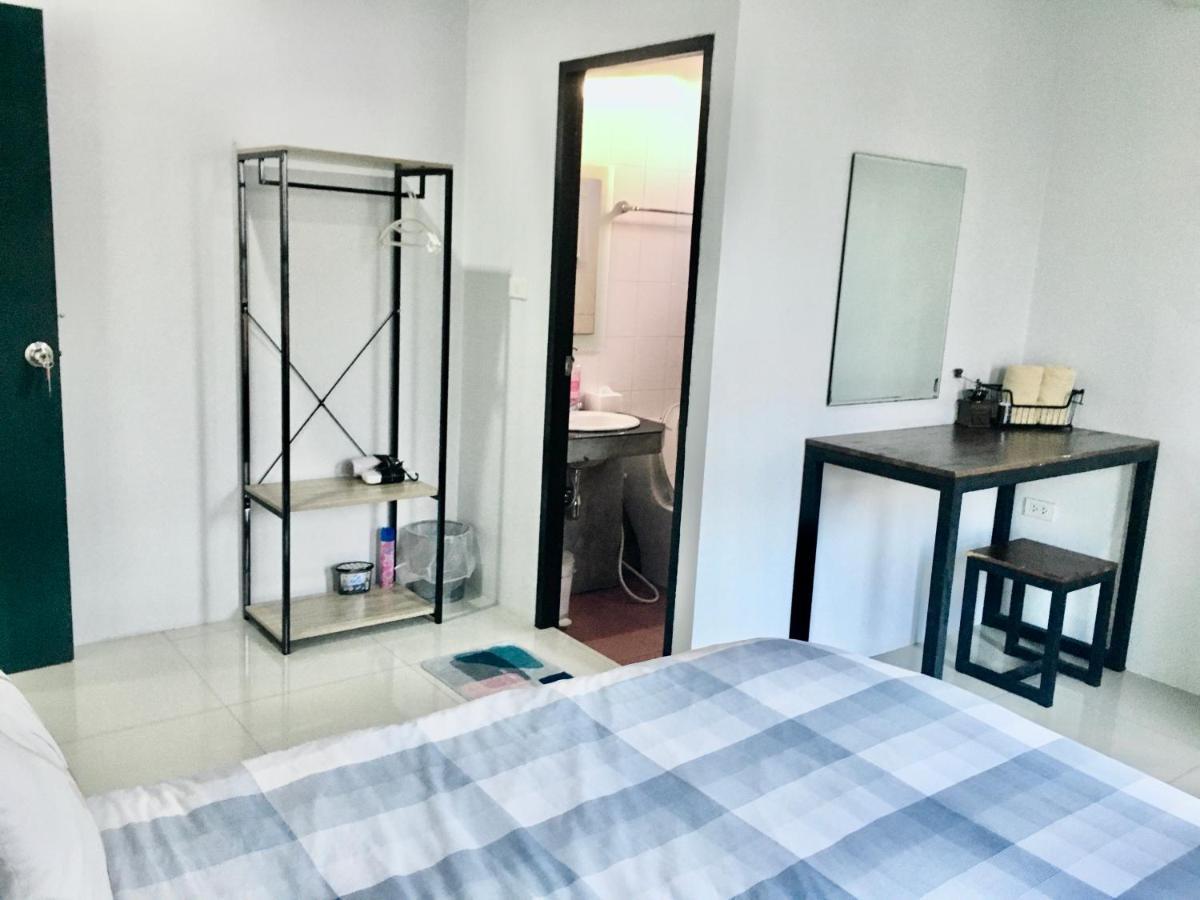 The Room Apartment スラート・ターニー エクステリア 写真