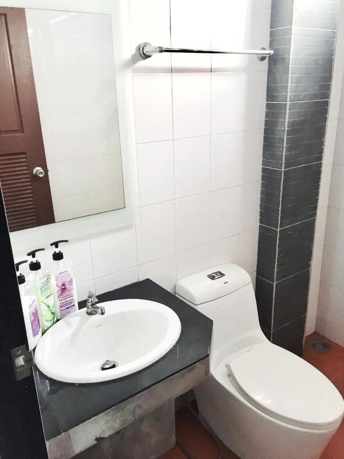 The Room Apartment スラート・ターニー エクステリア 写真